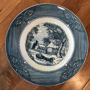 Vintage Decorative Hand-Painted Xmas Sleigh Plates